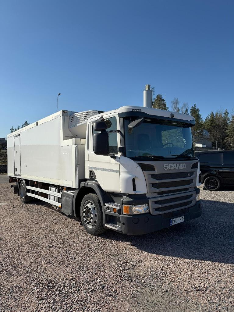 Scania P250DB4x2MLB Kylmä-/Lämpökori kuorma-autot