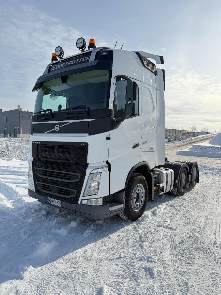 Volvo FH13 540 6x4 Vetopöytäautot