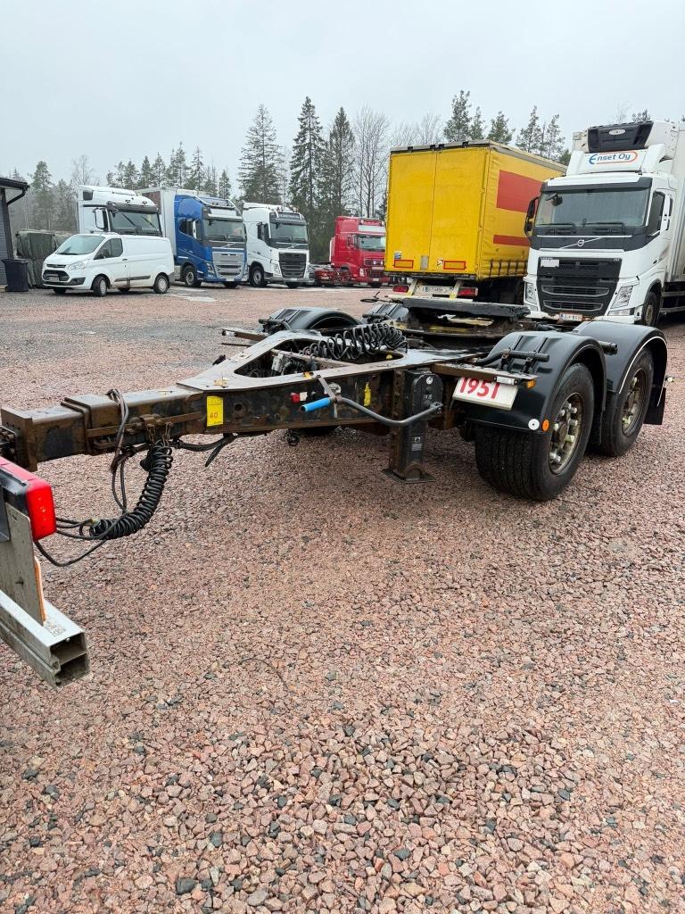 Krone Dolly Dolly-apuvaunut