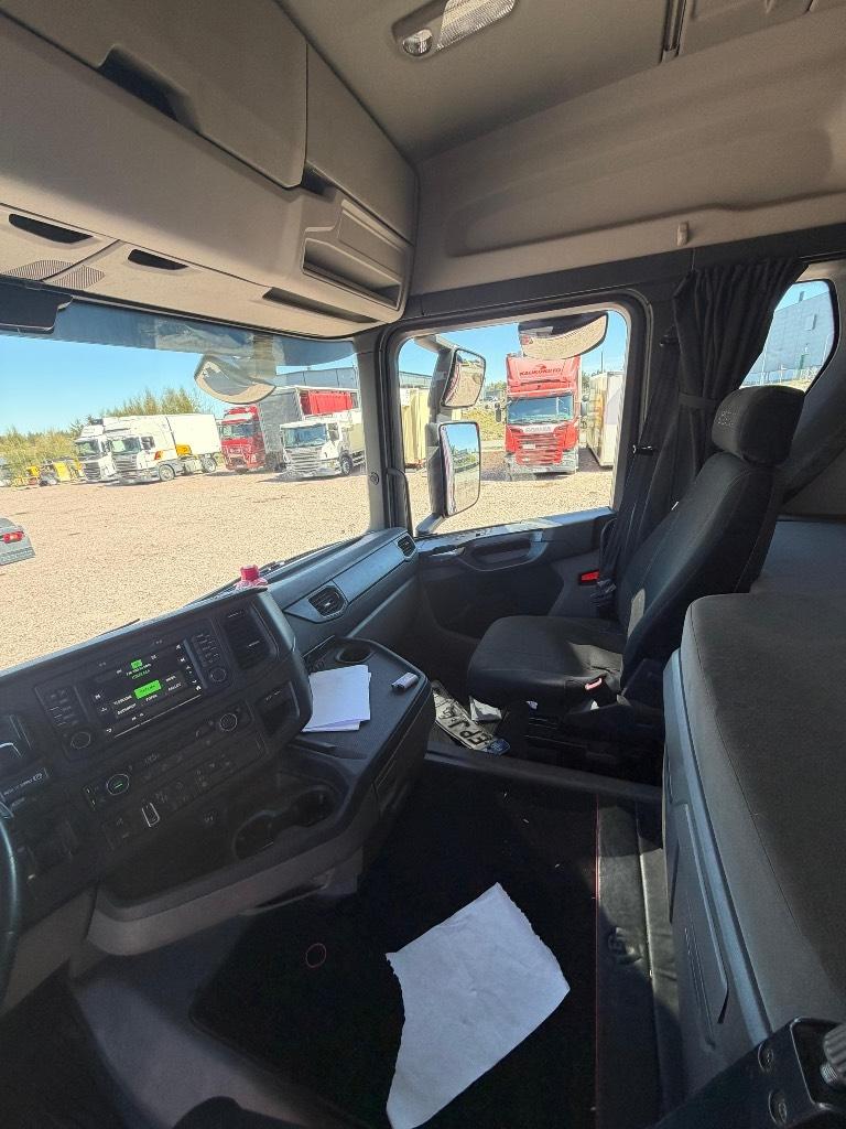 Scania R 650 Puuautot